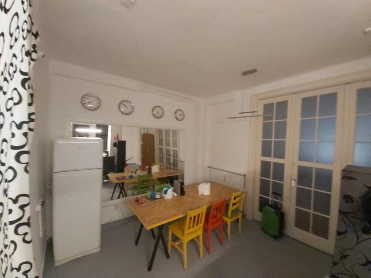 Lamis Hostel บูดาเปสต์ ภายนอก รูปภาพ