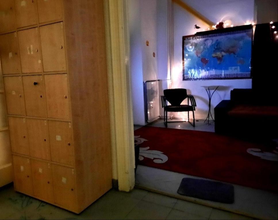 Lamis Hostel บูดาเปสต์ ภายนอก รูปภาพ