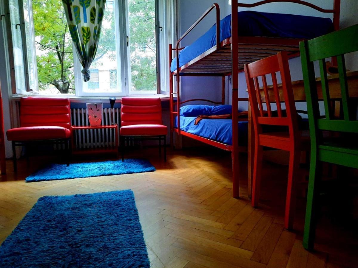 Lamis Hostel บูดาเปสต์ ภายนอก รูปภาพ