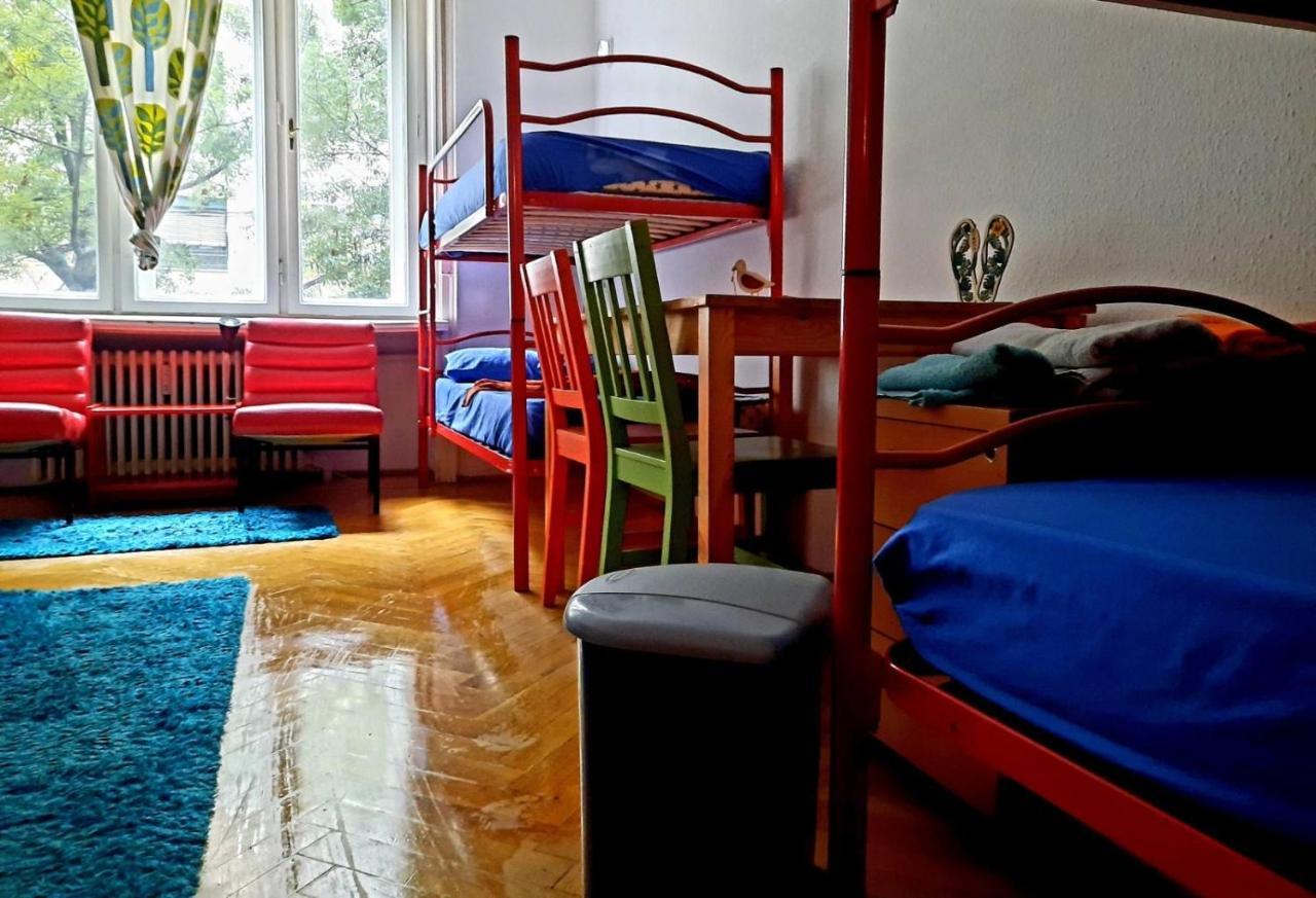 Lamis Hostel บูดาเปสต์ ภายนอก รูปภาพ